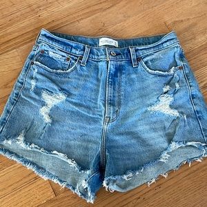 Abercrombie Curve Love High Rise Mom Shorts